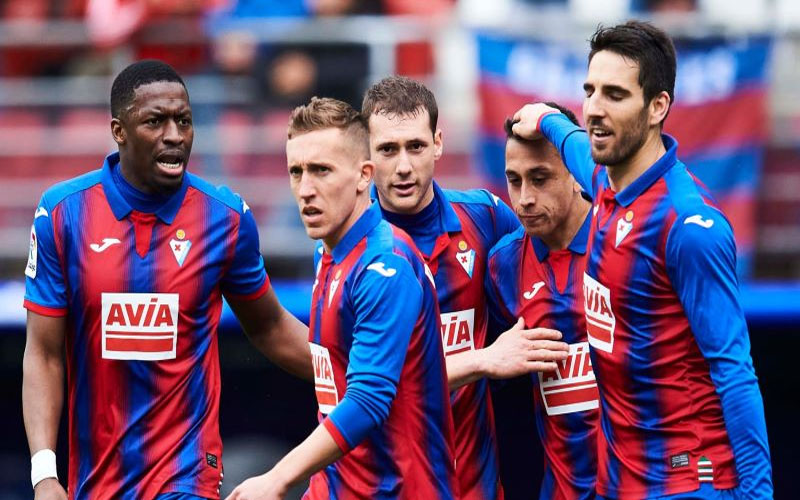 1 la coruna vs eibar Sức mạnh và phong độ La Coruna vs Eibar